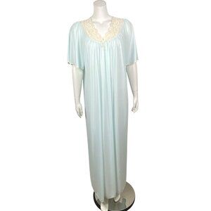 Vintage Shadowline Light Blue Nylon Nightgown Womens M Flutter Sleeves Lace Trim